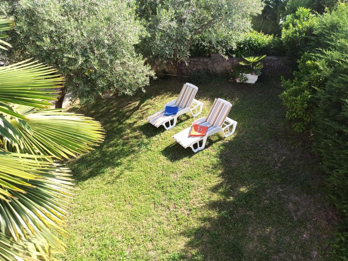 Villa Rea Малинска Экстерьер фото